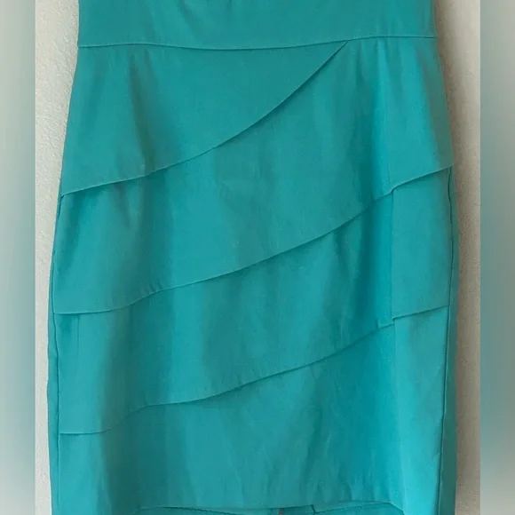 Turquoise Tiered Sheath Dress (Size 12) - Picture 4 of 13